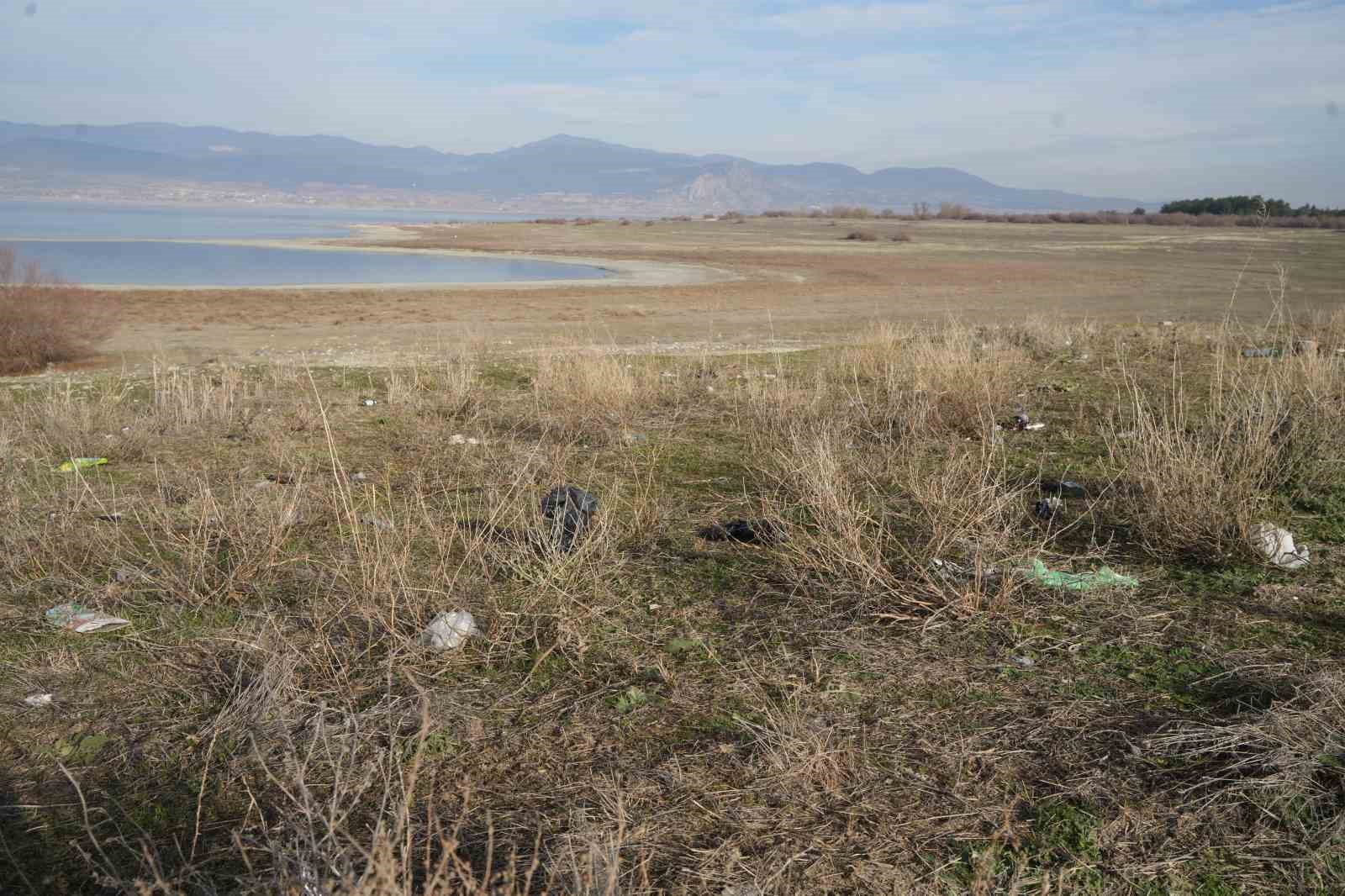 Burdur Gölü’nde alarm: Su seviyesi yarım asırda 21 metre düştü
