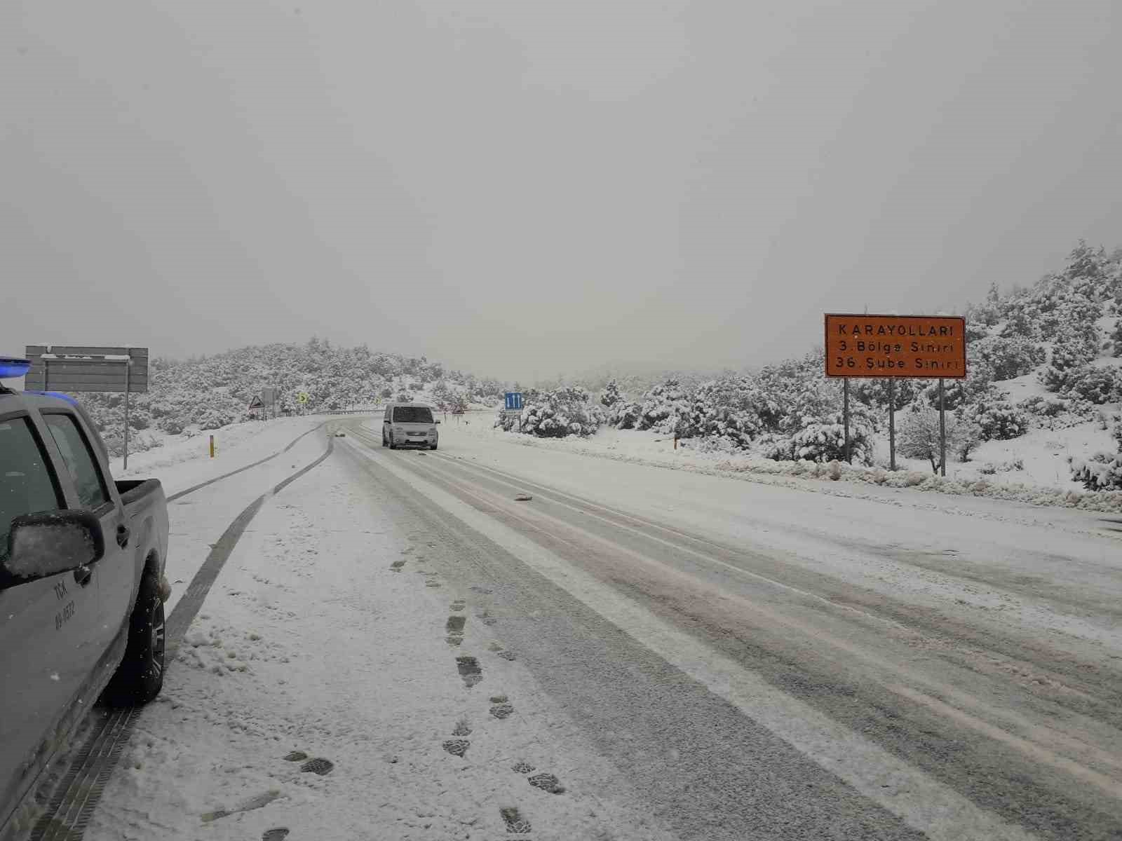 Antalya’da kar yağışı başladı
