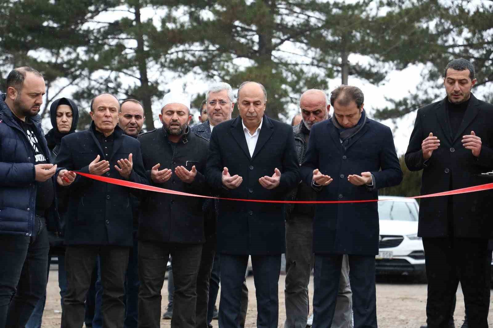 Alaca Belediyesi’nin bir projesi daha hayat buluyor: Sosyal tesisin temeli atıldı
