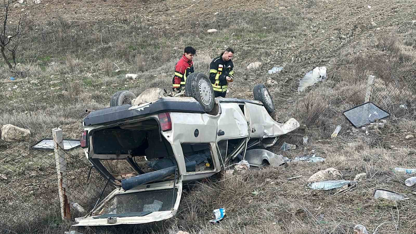 Uşak’ta otomobil takla attı: 1 ağır yaralı
