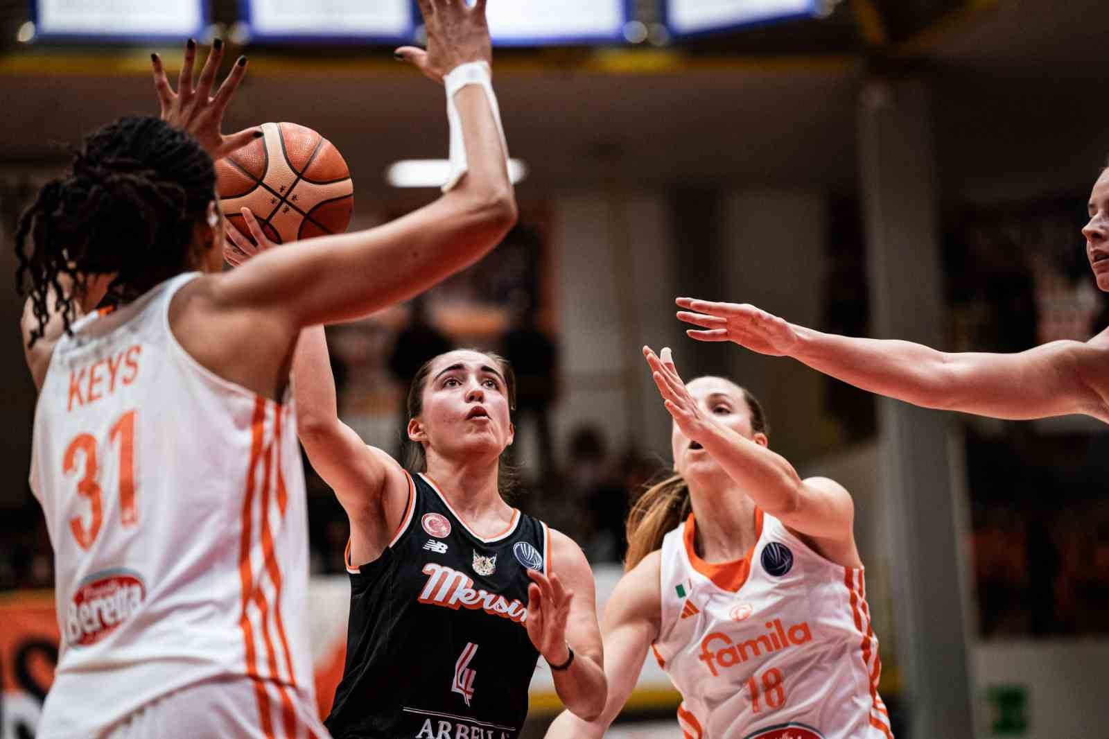 FIBA Kadınlar Euroleague: Famila Schio: 83 - ÇBK Mersin: 71
