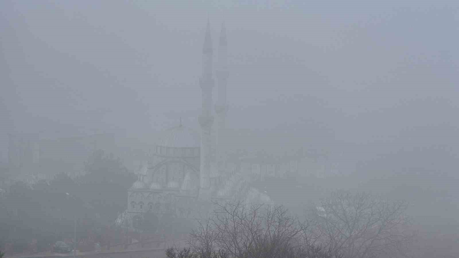 Tekirdağ’da yoğun sis: Sis şehri kapladı
