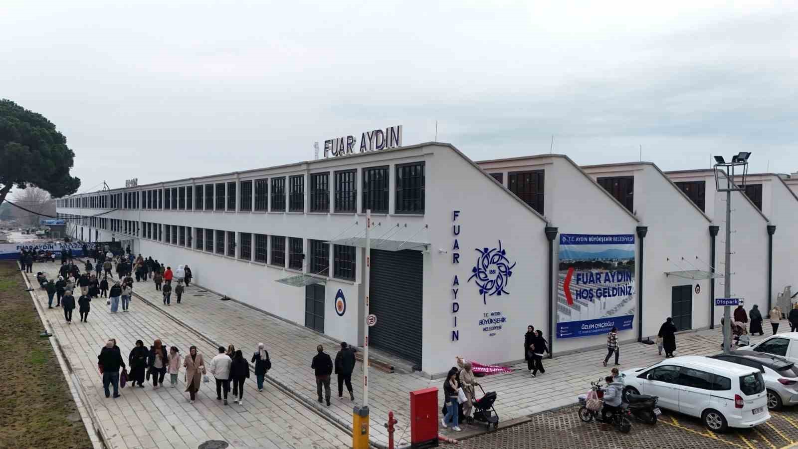 Aydın’da Moda Fuarı açıldı
