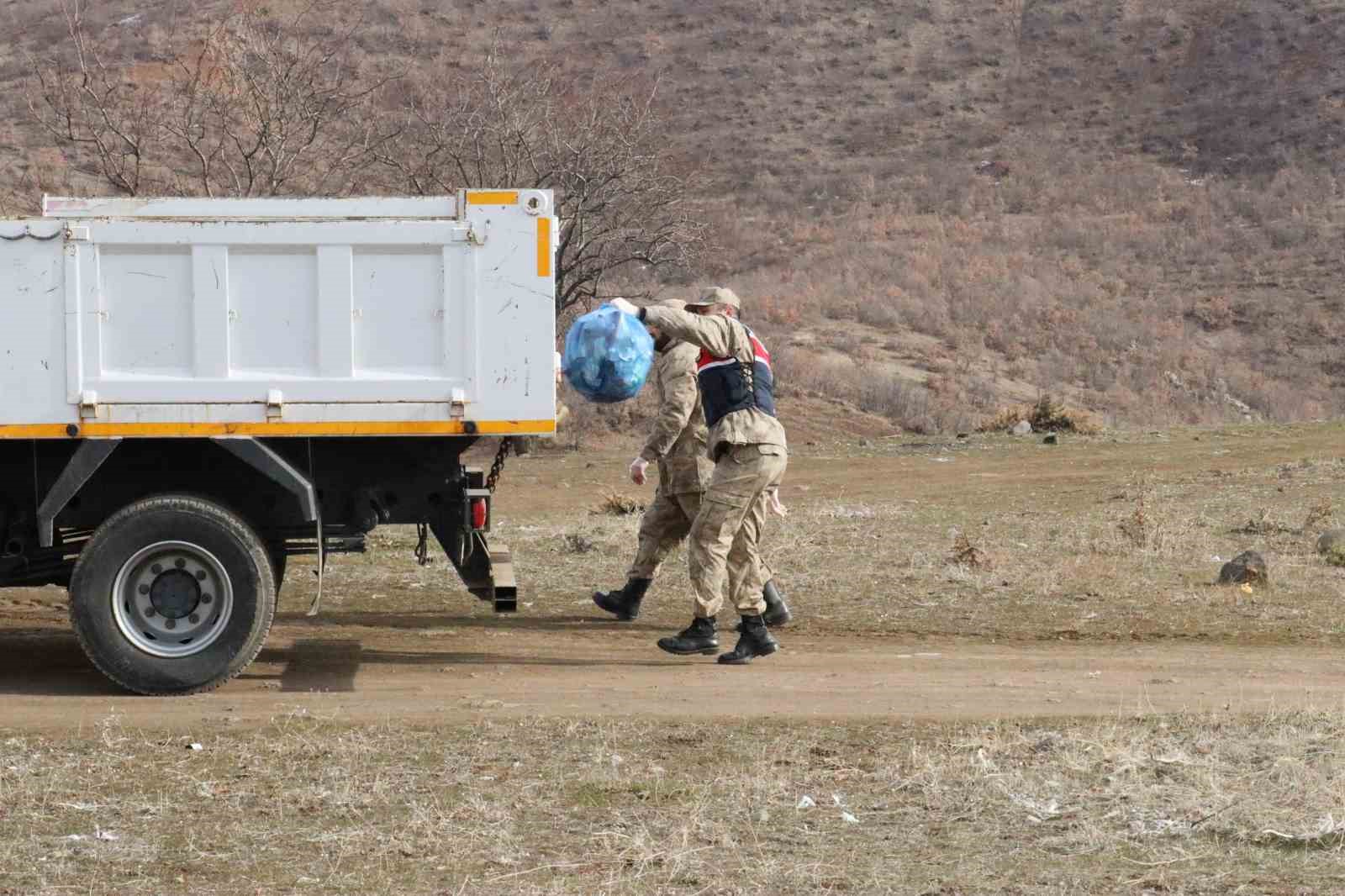 Jandarmadan anlamlı etkinlik
