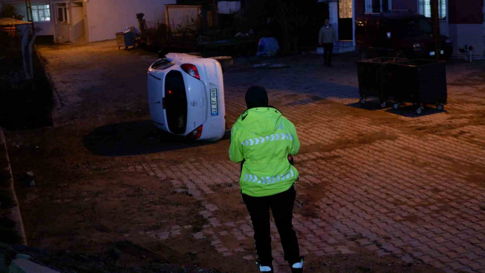 Otomobil 5 metre yükseklikten uçtu: Emniyet kemeri hayat kurtardı
