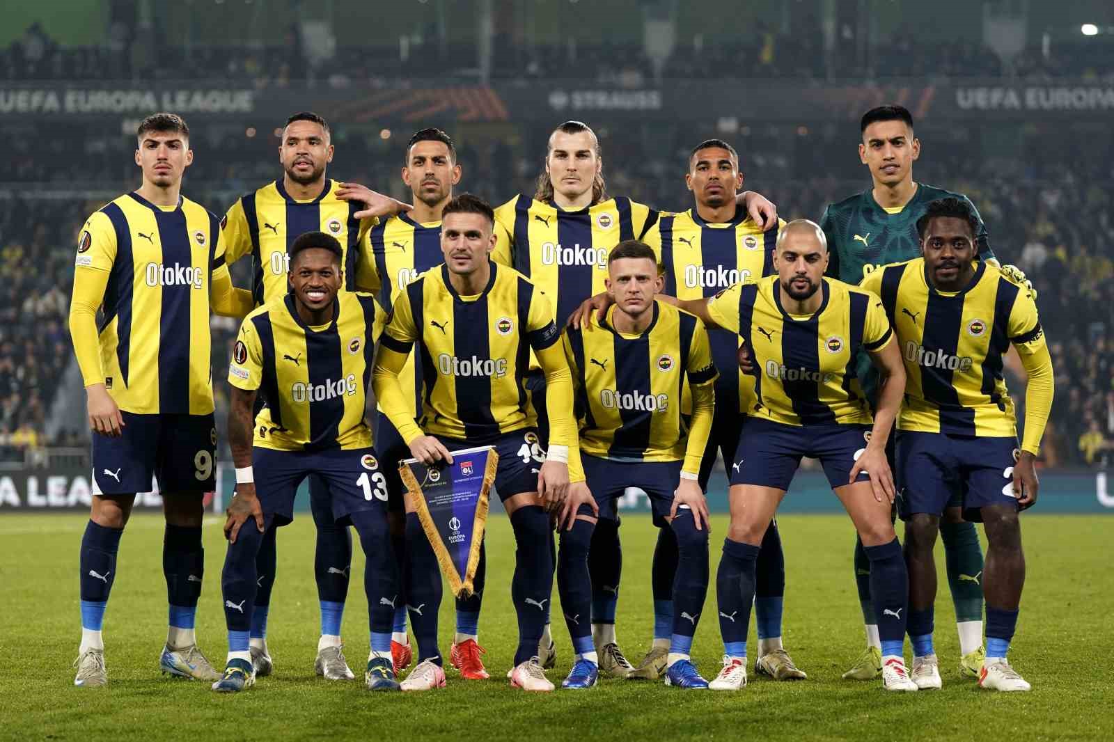 UEFA Avrupa Ligi: Fenerbahçe: 0 - Lyon: 0 (Maç devam ediyor)
