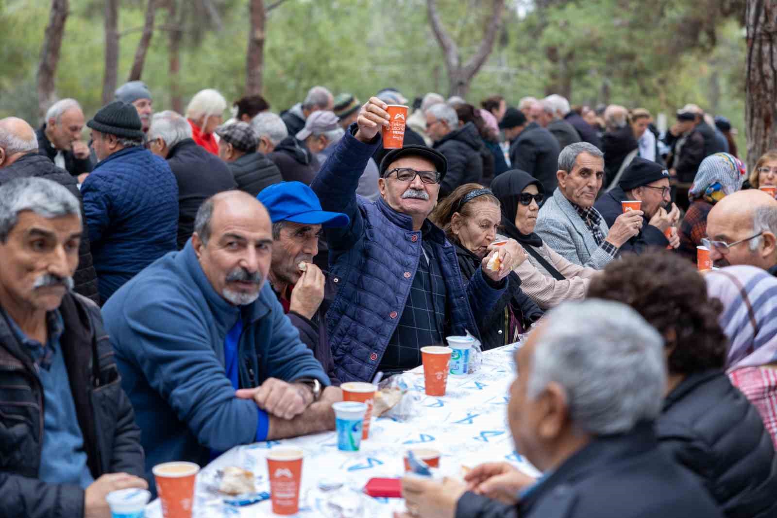 Emekli evi üyeleri, tabiat parkında buluştu
