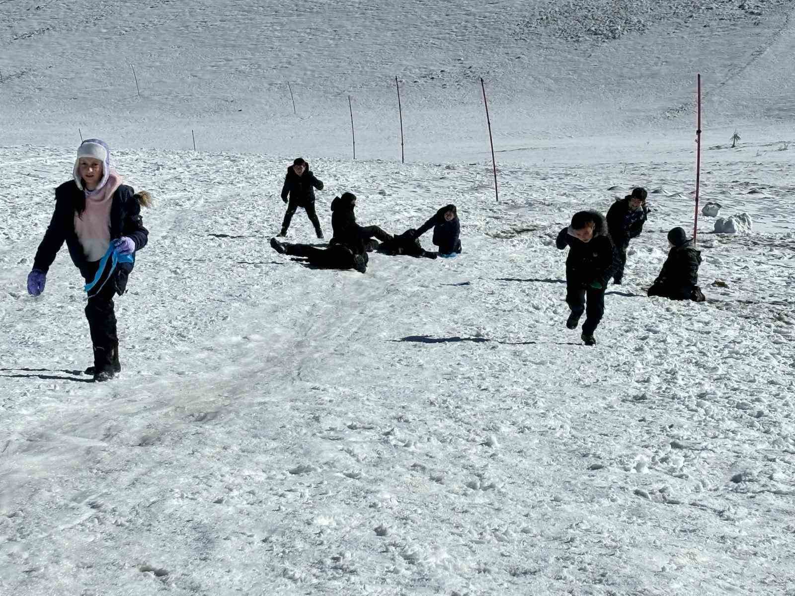 Karabük Belediyesinin ücretsiz Keltepe gezisi sürüyor
