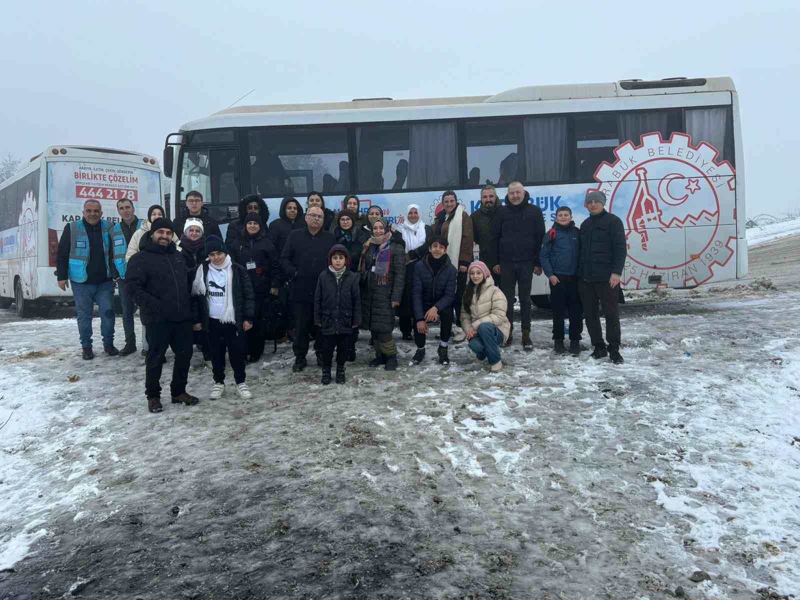 Karabük Belediyesinin ücretsiz Keltepe gezisi sürüyor
