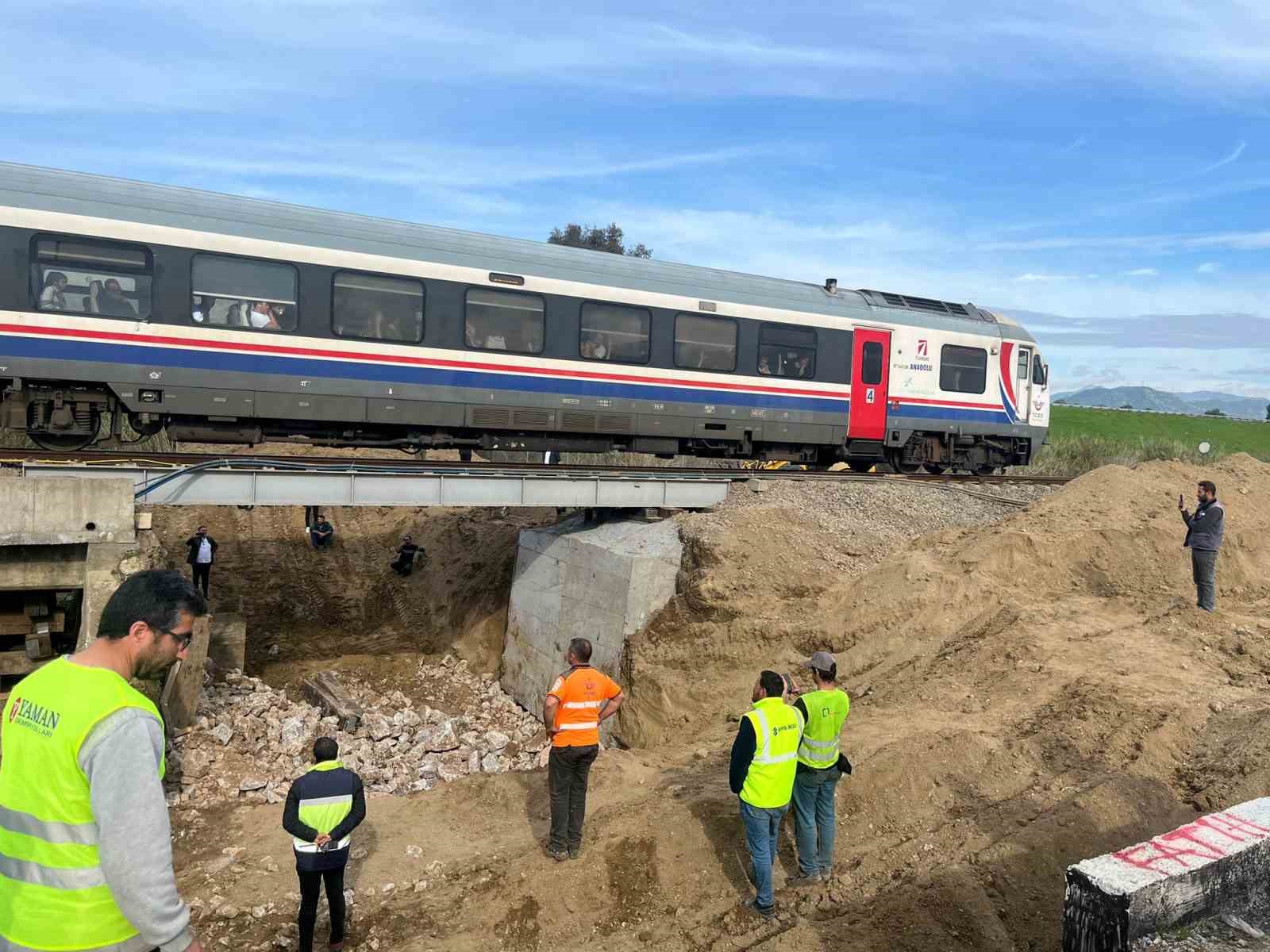 Menfez çalışması nedeniyle durdurulan tren seferleri başladı
