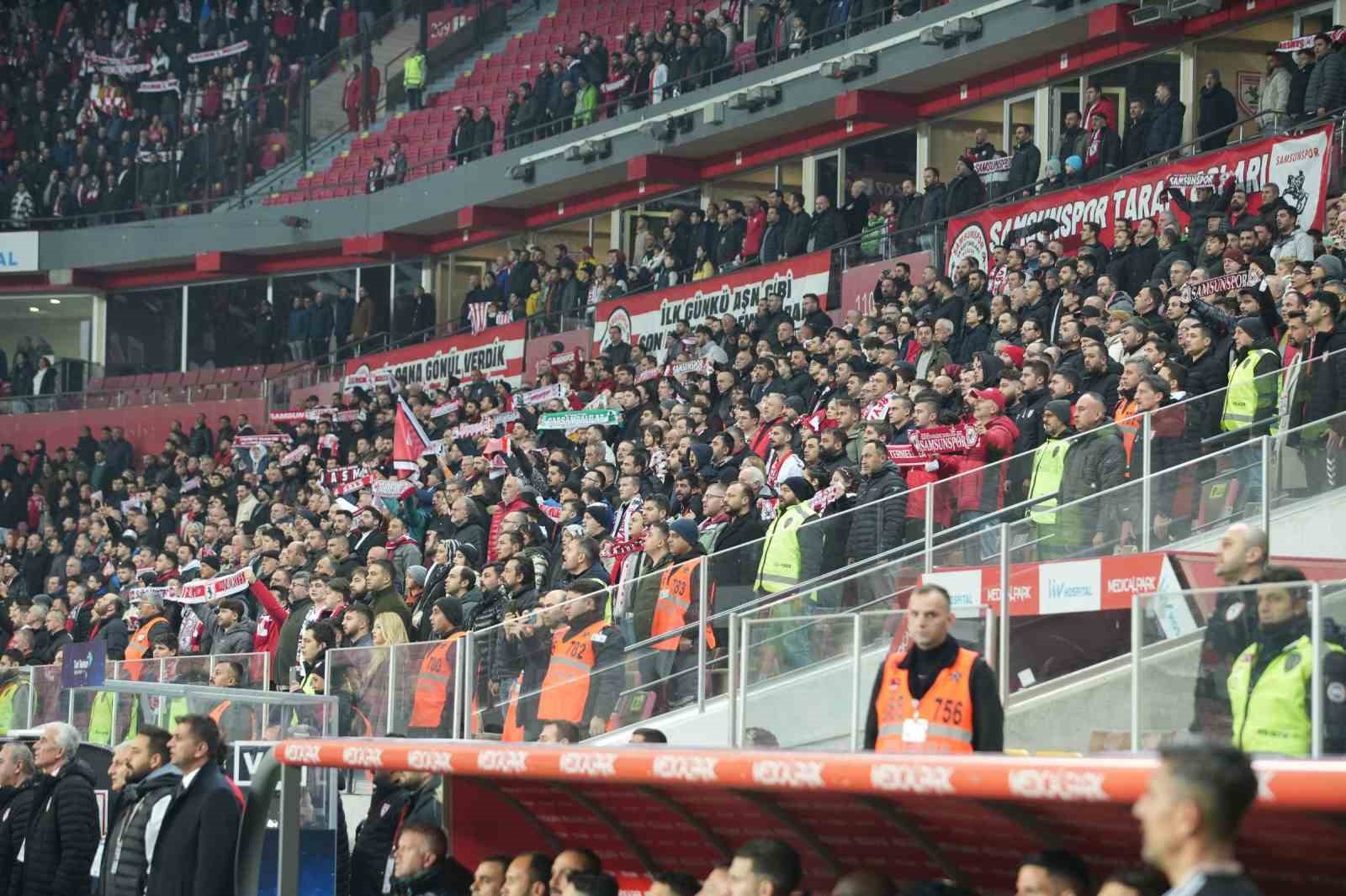 Trendyol Süper Lig: Samsunspor: 0 - Gaziantep FK: 0 (Maç devam ediyor)
