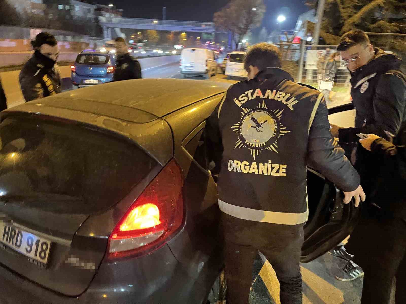 İstanbul Emniyet Müdürü Yıldız, Bahçelievler’de asayiş uygulamasını yerinde denetledi
