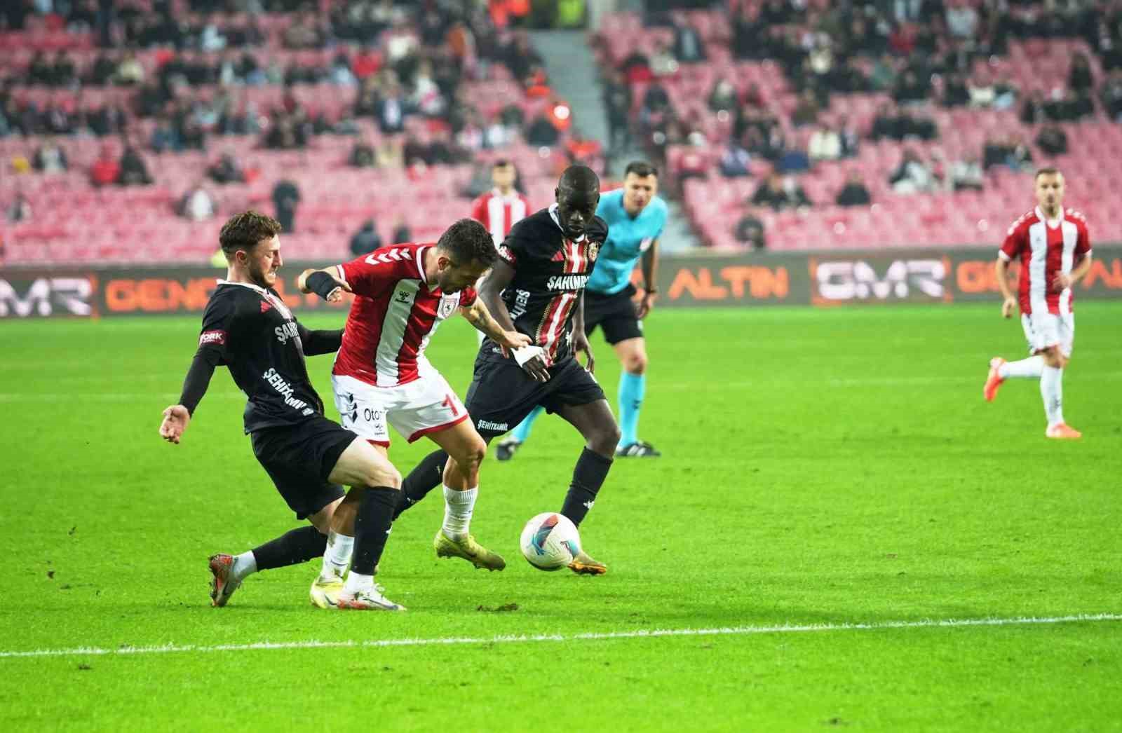 Trendyol Süper Lig: Samsunspor: 2 - Gaziantep FK: 1 (Maç sonucu)
