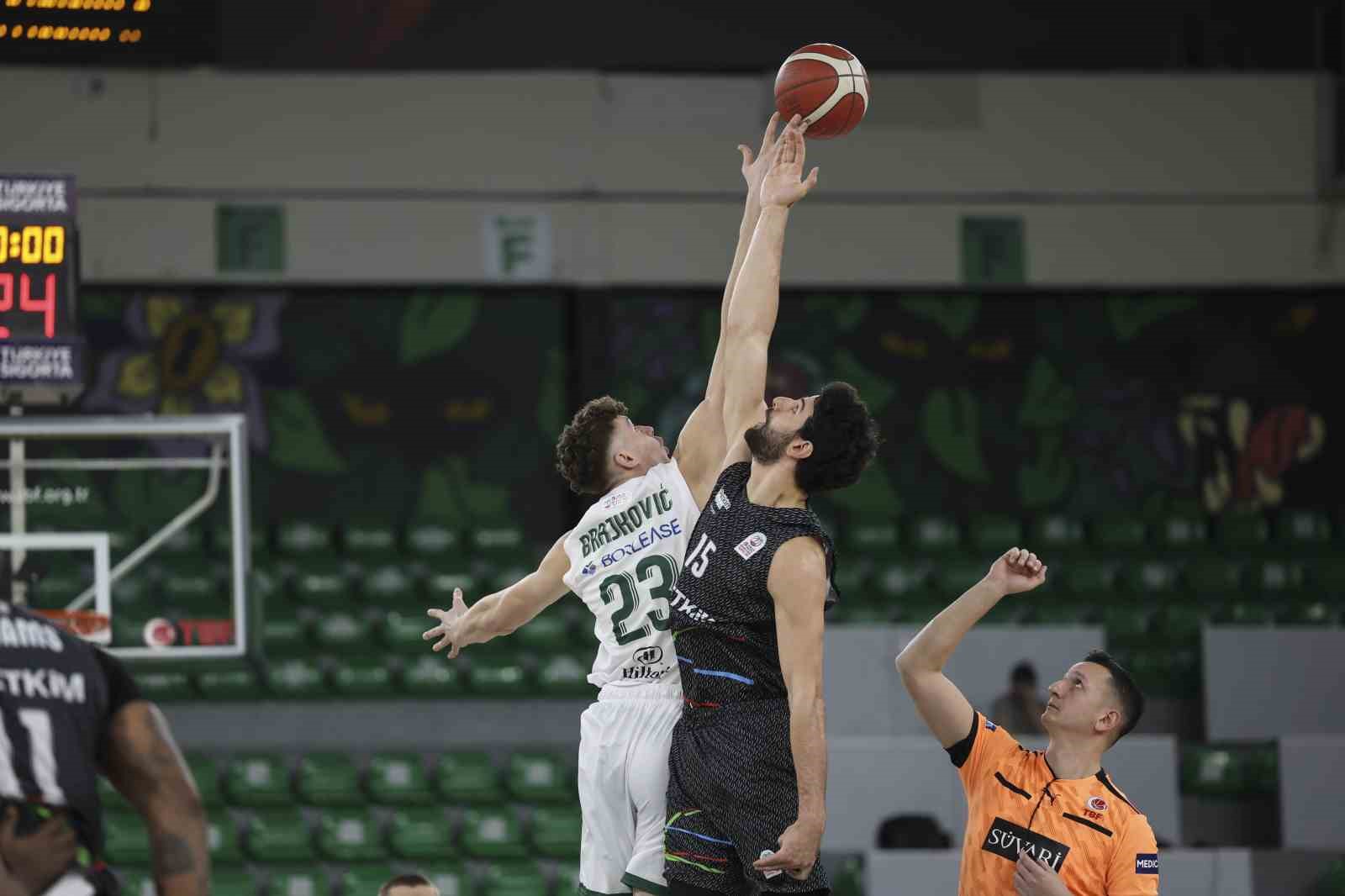 Basketbol Süper Ligi: Darüşşafaka: 83 - Aliağa Petkimspor: 64
