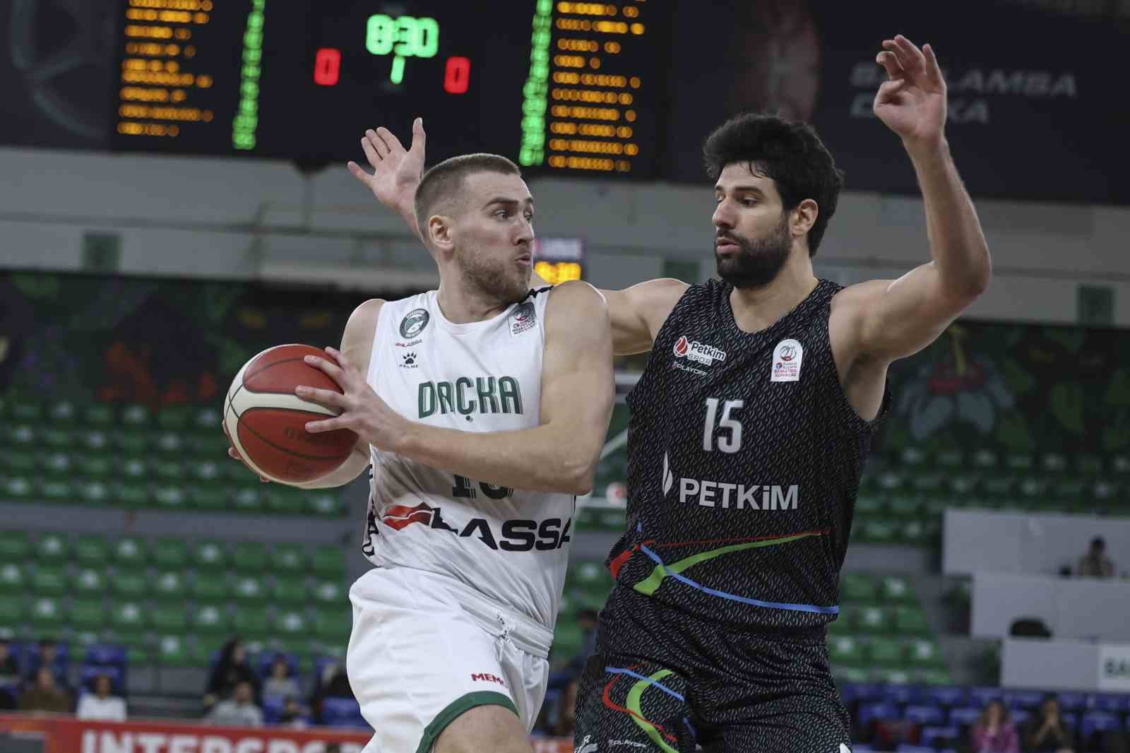 Basketbol Süper Ligi: Darüşşafaka: 83 - Aliağa Petkimspor: 64
