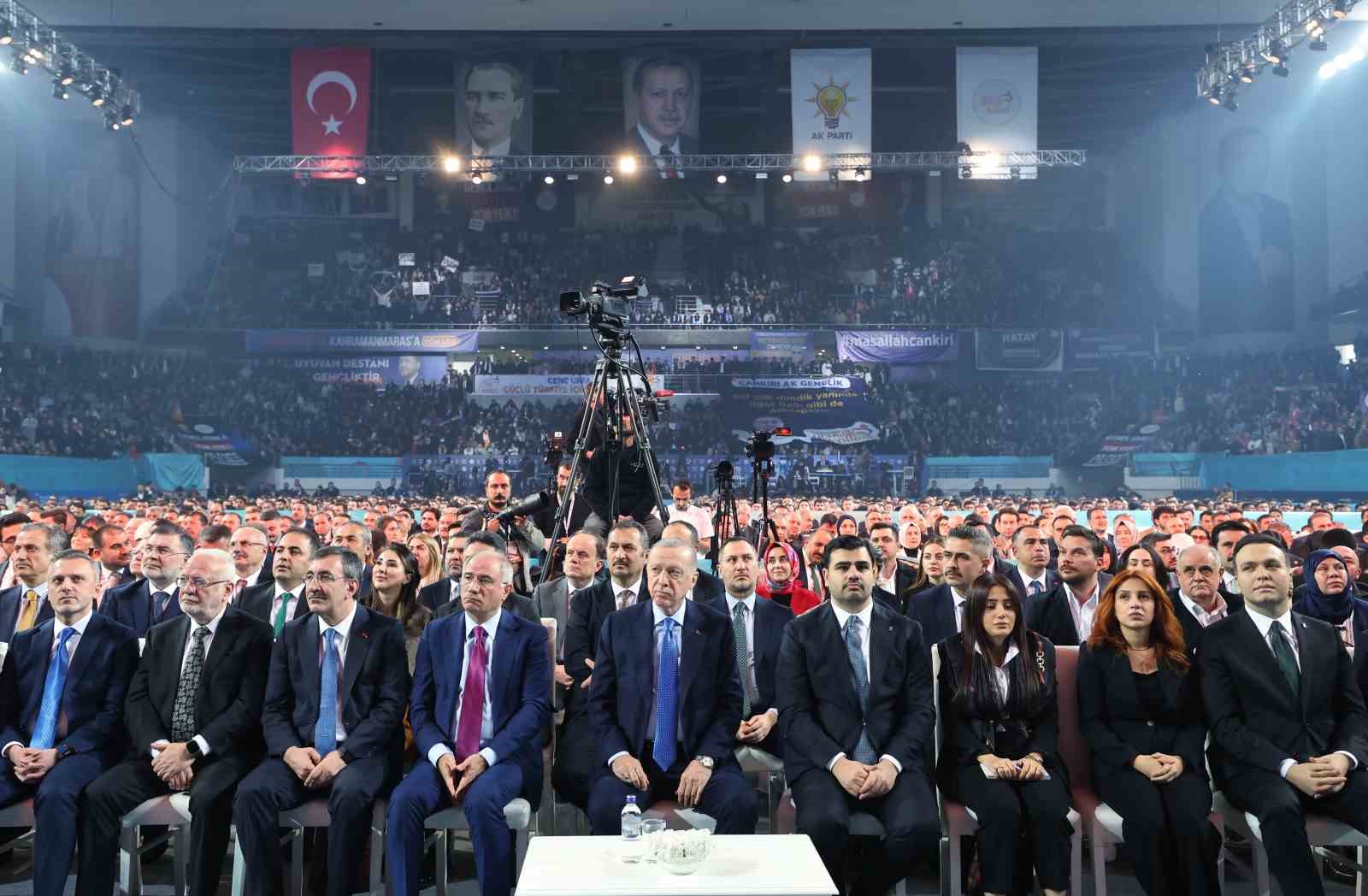 Cumhurbaşkanı Erdoğan: “Terörsüz Türkiye hedefimize adım adım yaklaşıyoruz”
