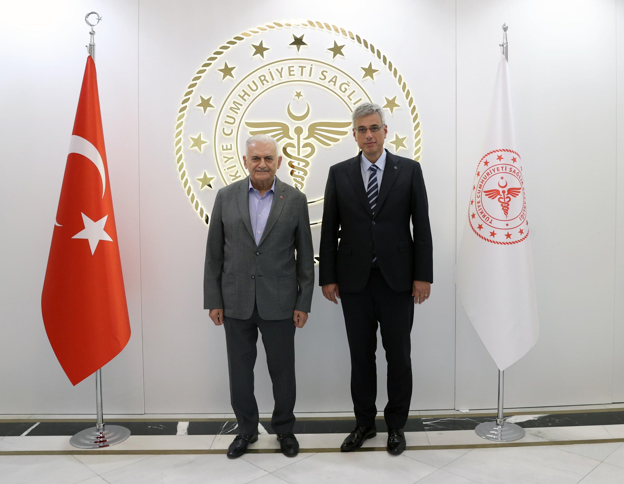 Binali Yıldırım’dan Yeni Sağlık Bakanı Memişoğlu’na Nezaket Ziyareti